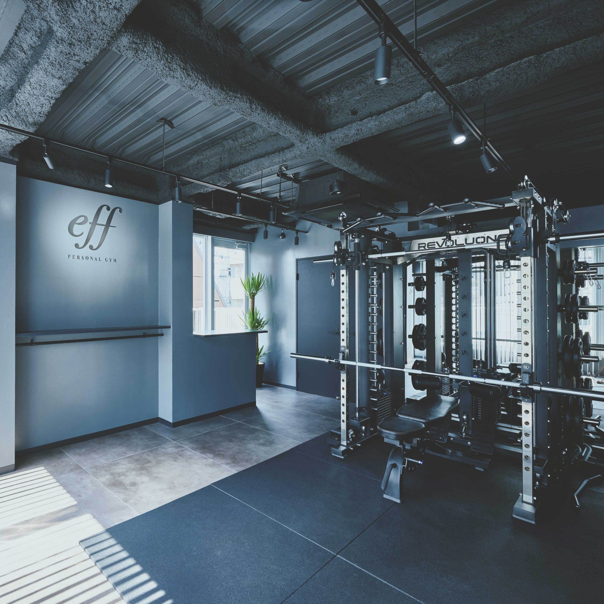 ストレートネック・反り腰は下半身太りを招く？